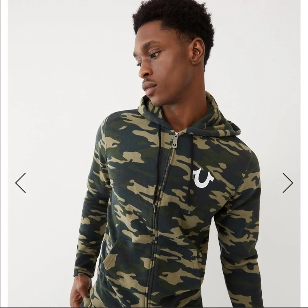 NWT True Religion camo zip up hoodie